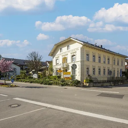 Geraeumige Im Sammareier Gutshof In *